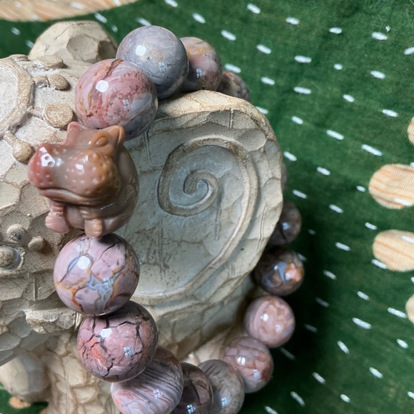 HIPPO is back! Purple Cracked Alashan 12mm with Alashan Hippo - Picture 4 of 4